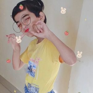 Meet your Posher, Varsha